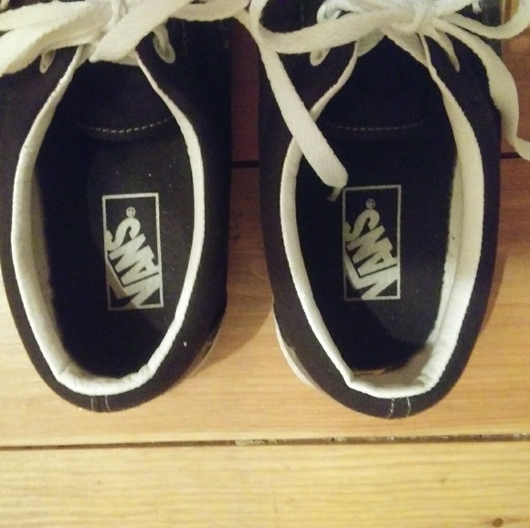 Vans | SOLD🎉Checkered Shoe Sneakers Black White - Picture 6 of 8